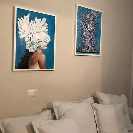Vivi Cernobbio, La Sua Arte, La Sua Magia