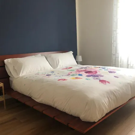 Vivi Cernobbio, La Sua Arte, La Sua Magia Apartment *