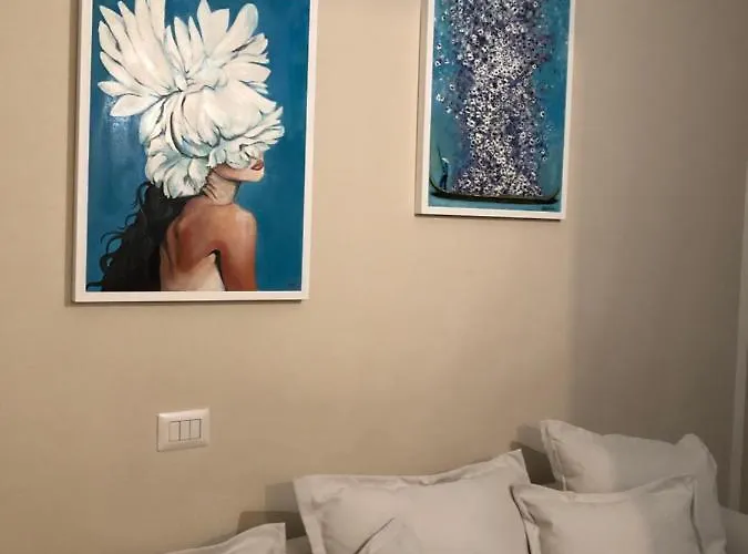 Vivi Cernobbio, La Sua Arte, La Sua Magia